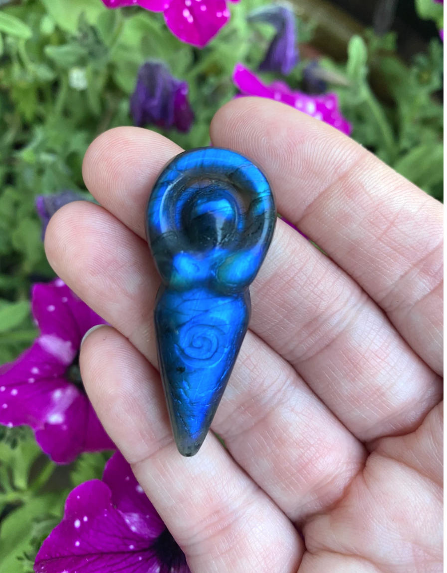 Flashy Labradorite Goddess Figure Fertility Goddess Figurine Intuition Divination Female Free Gift Wrap