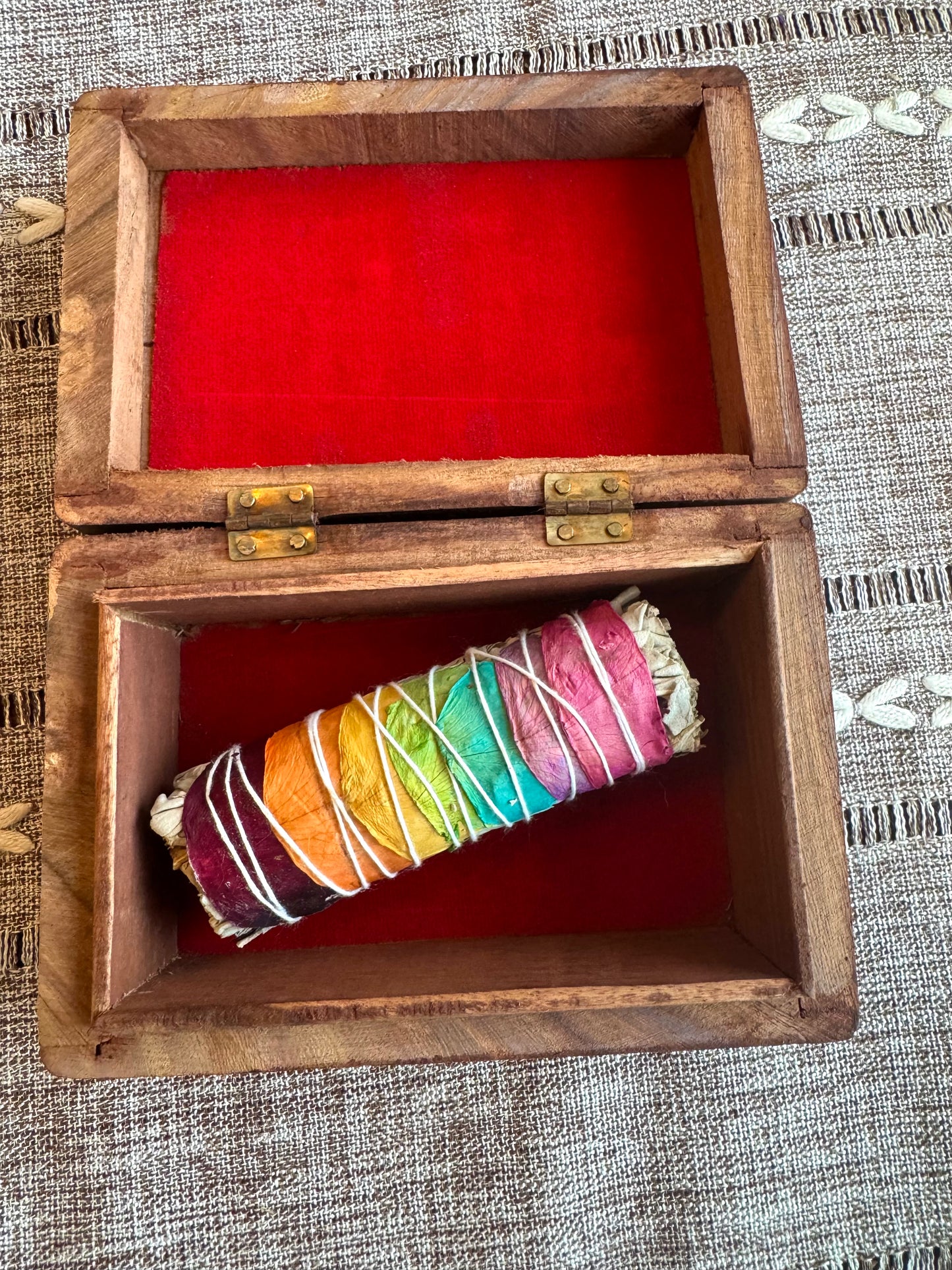Wood Box Flower Motif 6”