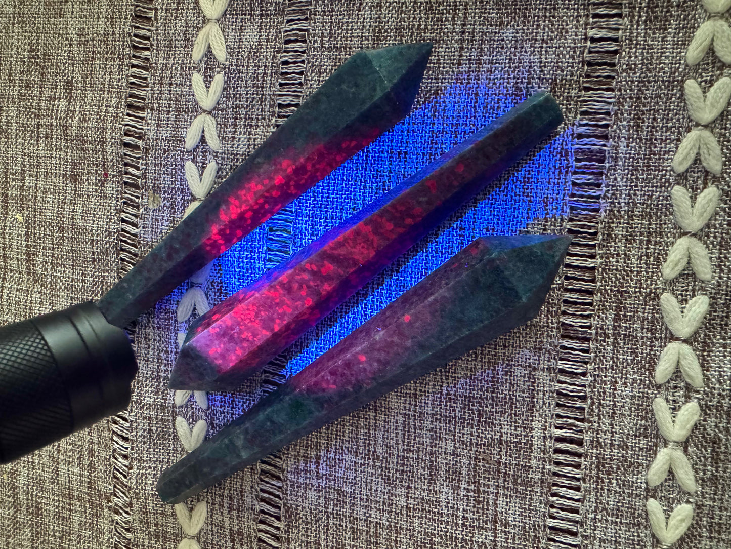 Ruby in Kyanite Wand UV Reactive
