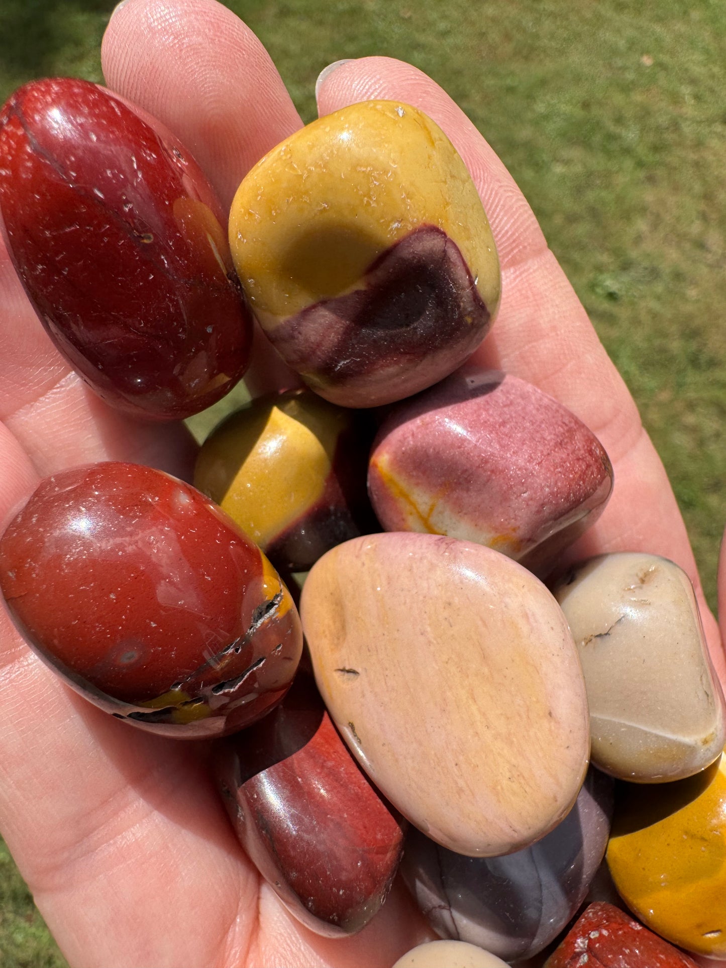 Mookaite 1” Premium Tumble